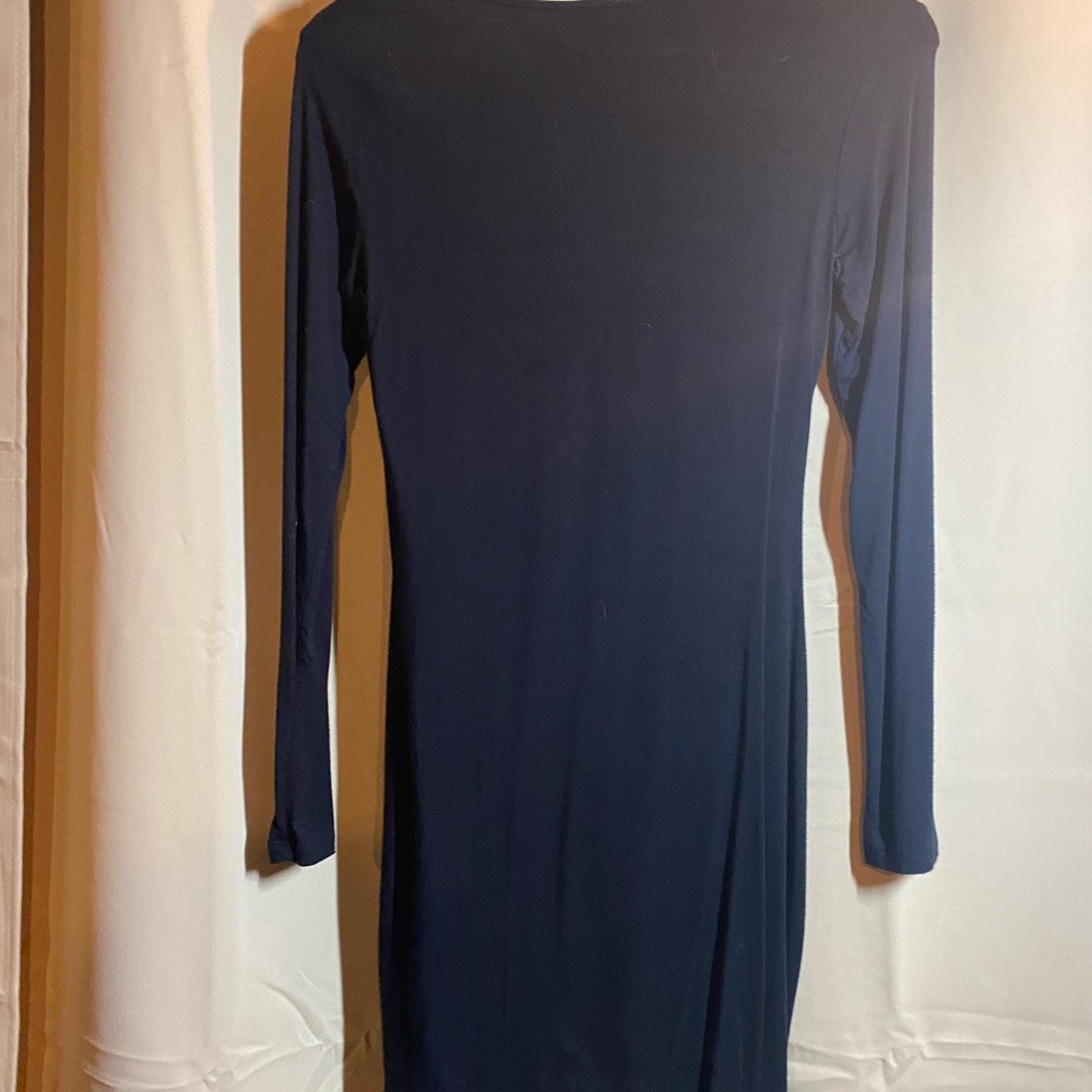 Lulus form fitting LBD - Picture 2 of 8